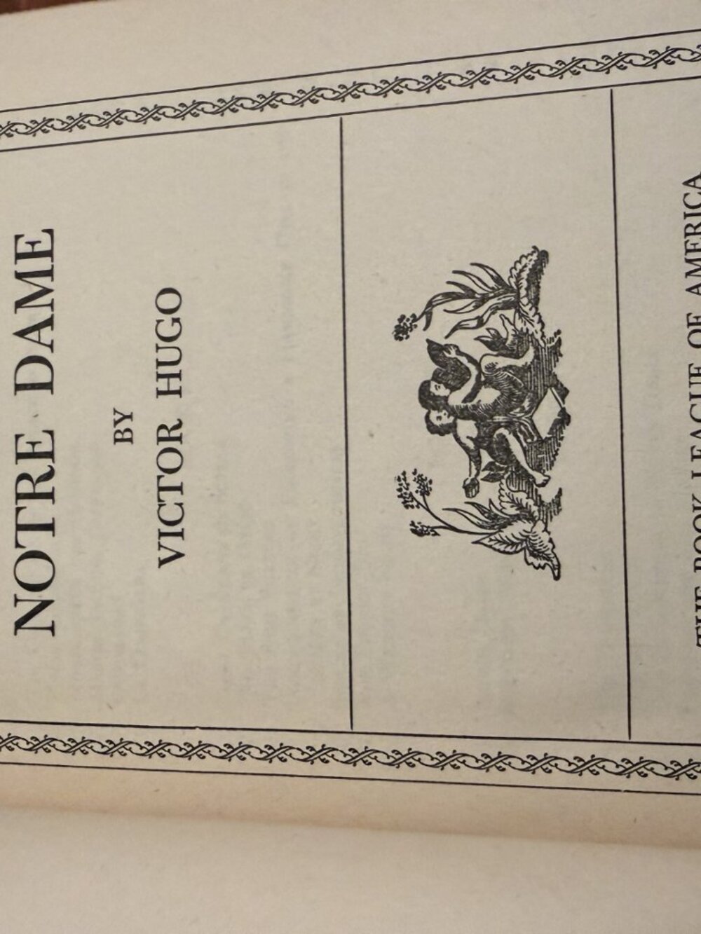 Set of 2 Vintage Hardback Books - Picture 7 of 8